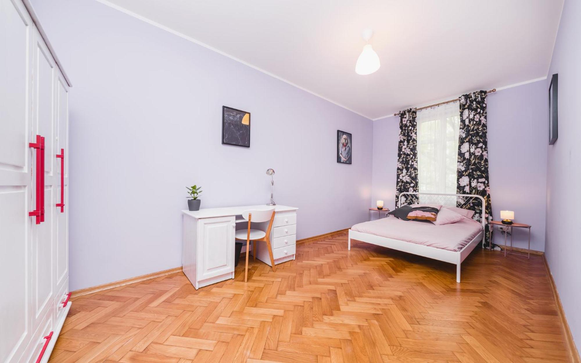 Modern Urban Escape - Old Town Apartment - By Upstairs Krakow Exterior photo